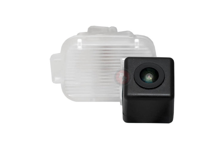 Камера RedPower MAZ362P Premium для Mazda 6 (2014+) Хэтчбек CCD камера заднего хода класса Premium - Лучшая картина среди всех камер парковки на рынке по качеству картинки. Света фонарей ЗХ достаточно чтобы получить четкое цветное изображение.  В диодах нет необходимости.